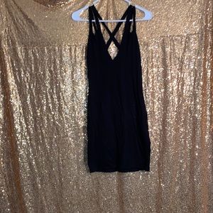 black mini dress ✔️
